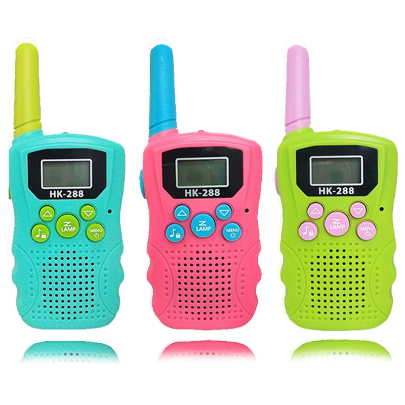 Kids Walkie Talkie Two Ways Radio Toy Walkie Talkie for Kids 3 Miles Range 22 Channels Built in Flash Light