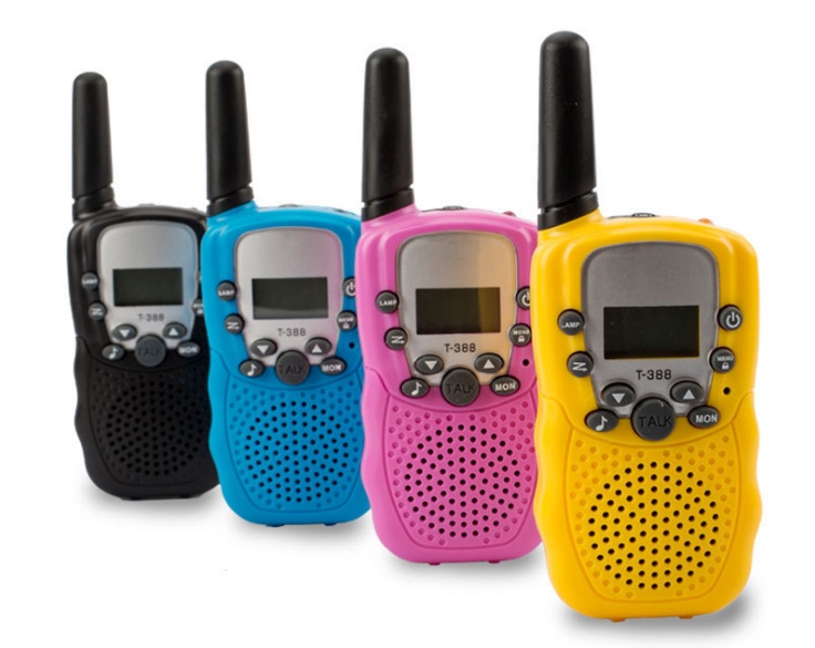 Outdoor Exploration Kit for Boys and girl, Walkie Talkies Binoculars Hat Flashlight Compass and Kids Adventure kit