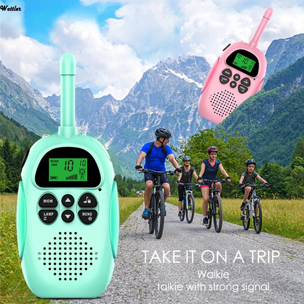 New Type Top Sale Portable 3-5km Long Range 1000mAh Battery Radio Interphone Toy With Flashlight For Children Gift