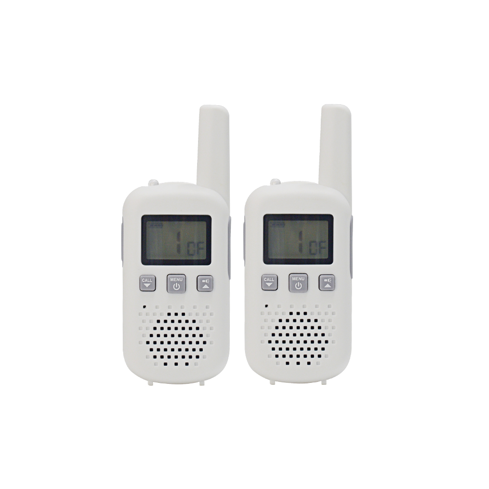 Dlouhý dosah Dětské Walkie Talkies s baterkou, 3-5 KM rozsah, 22 kanály a nouzové funkce
